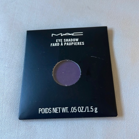 Mac eyeshadow single Power to the Purple - Picture 1 of 2